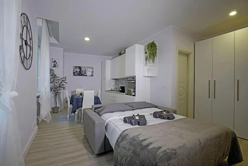 Suite In Centro Storico Porto Di Savona-Spiagge 0*, 사보나 이탈리아