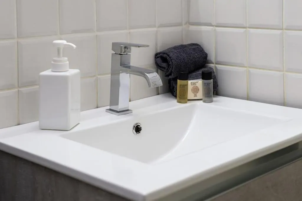 Suite In Centro Storico Porto Di Savona-Spiagge Appartamento Savona